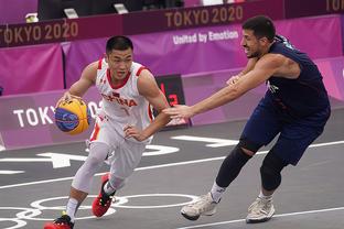 阿布扎比F1一练综述：诺里斯夺冠，维斯塔潘紧随其后，勒克莱尔居第三（阿布扎比F1一练回顾：诺里斯最快，维斯塔潘紧追其后，勒克莱尔第三）