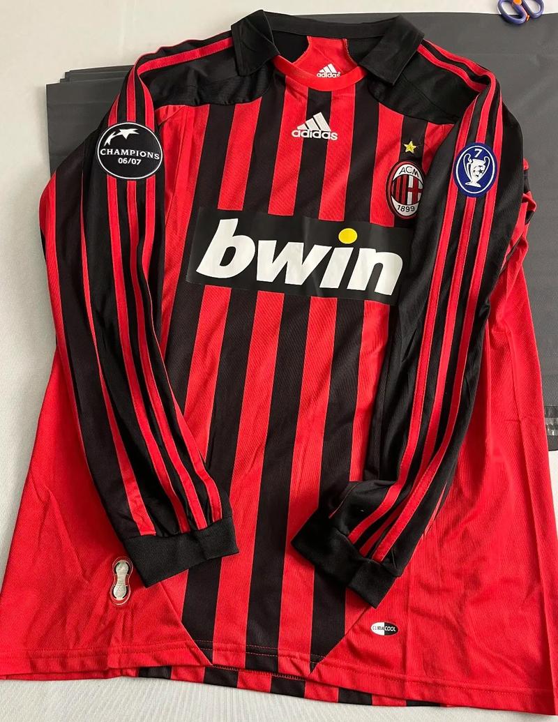 NBA季后赛焦点球员精彩表现（NBA季后赛核心球员高光时刻）