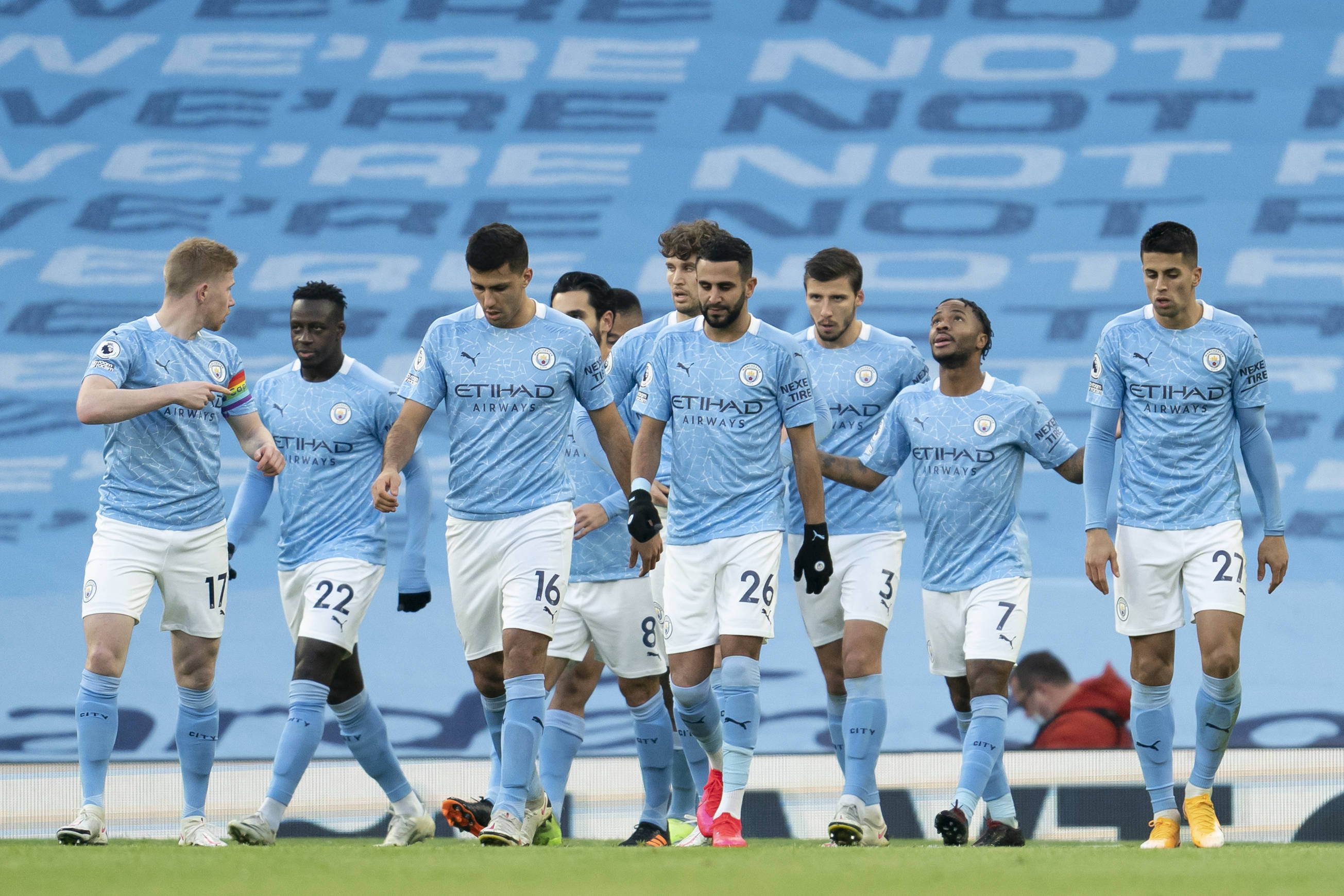 阿莱格里：普利希奇能上但福法纳不行；好奇亚沙里的运动能力（阿莱格里：普利希奇可出场，福法纳无缘；好奇亚沙里的运动能力）