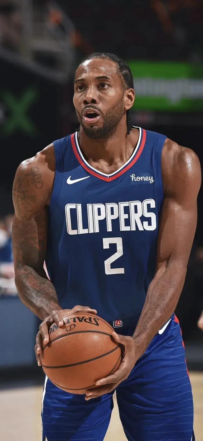 格纳布里：我在欧冠已经很久没进球了，很高兴今天打破进球荒（格纳布里：欧冠久未破门，今日终于进球，十分高兴）